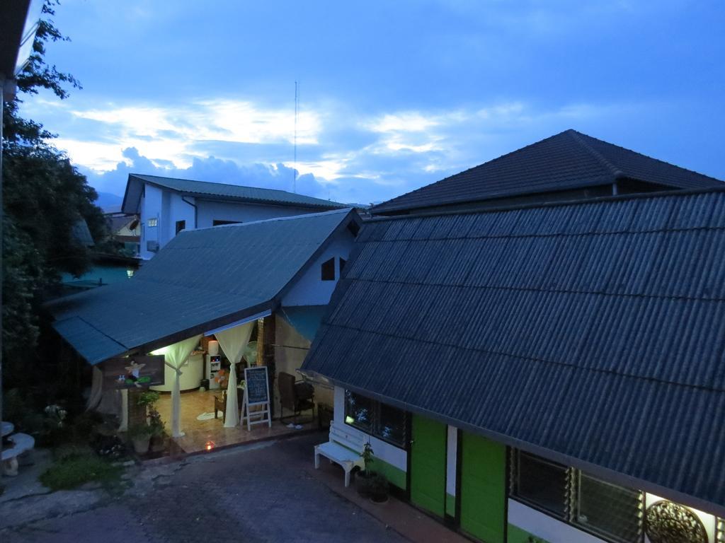 Naruncha Green House Чіангмай Екстер'єр фото